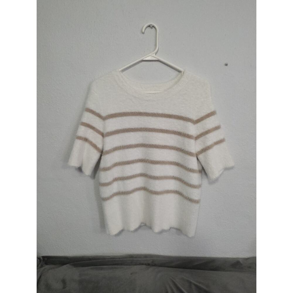 Bailey 44 Fuzzy Soft White Sweater With Tan Stripes Short Sleeve Size M